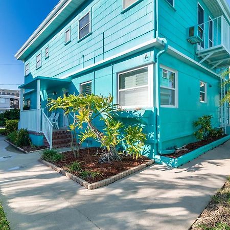 Cute One Bedroom At The Coral Resort Apts Clearwater Beach Bagian luar foto