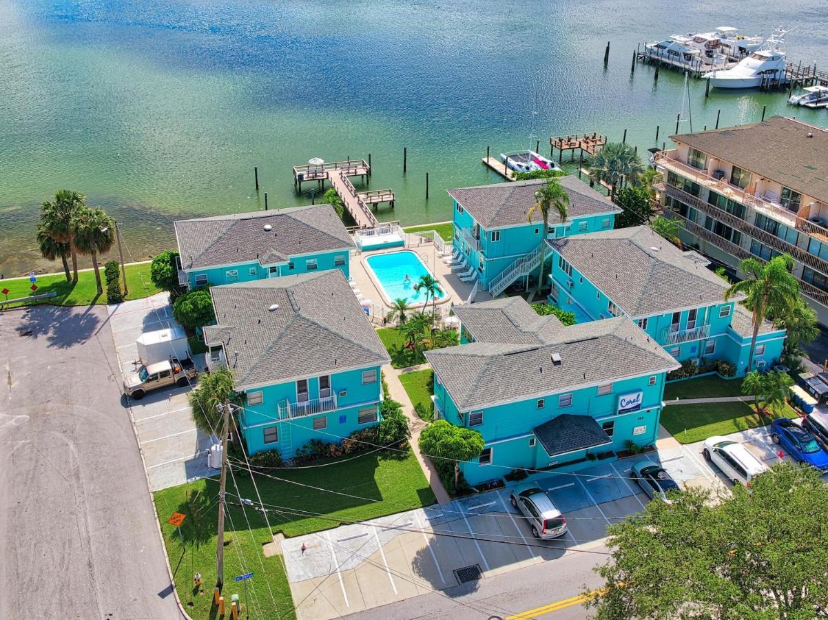 Cute One Bedroom At The Coral Resort Apts Clearwater Beach Bagian luar foto