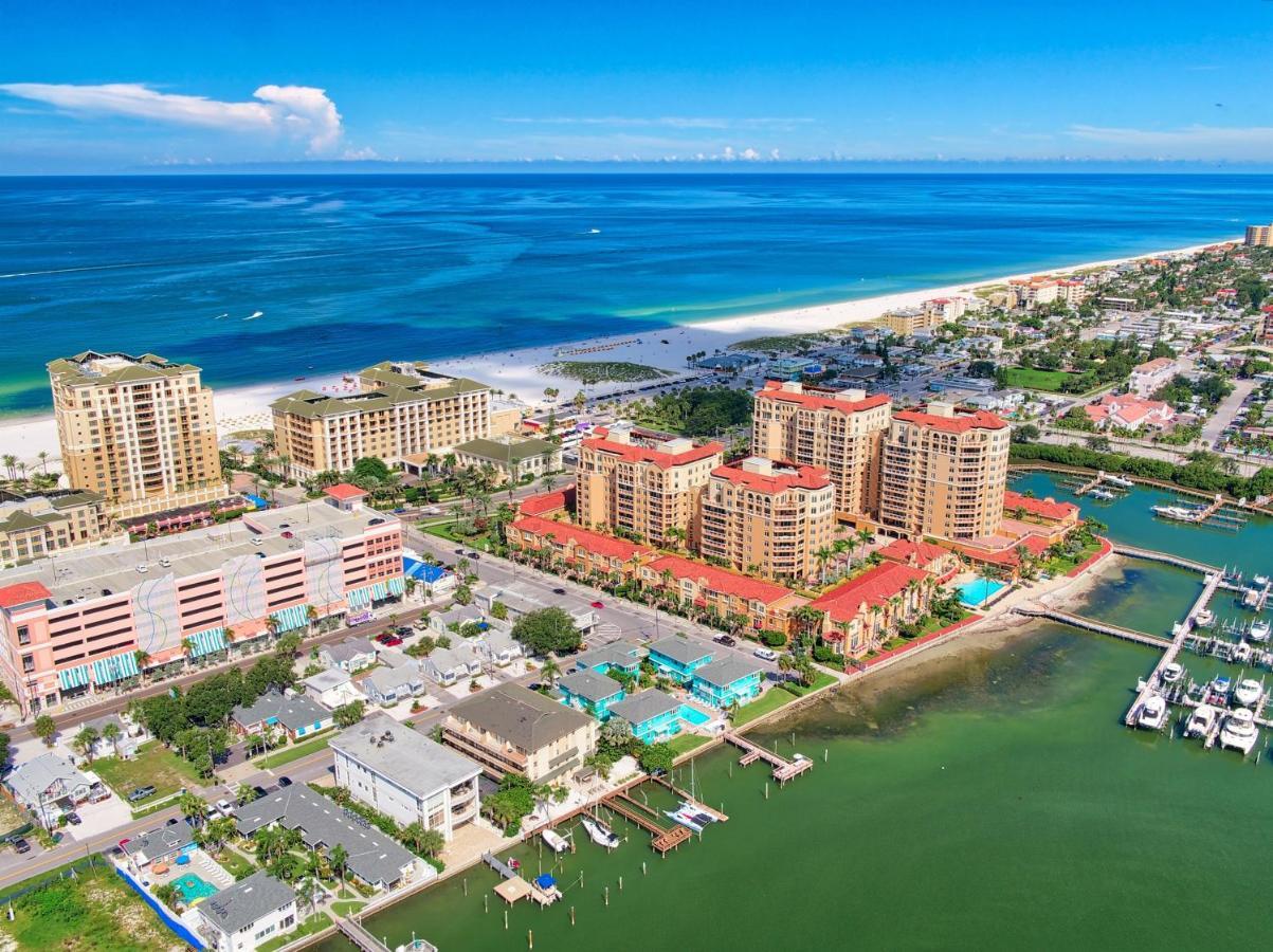 Cute One Bedroom At The Coral Resort Apts Clearwater Beach Bagian luar foto